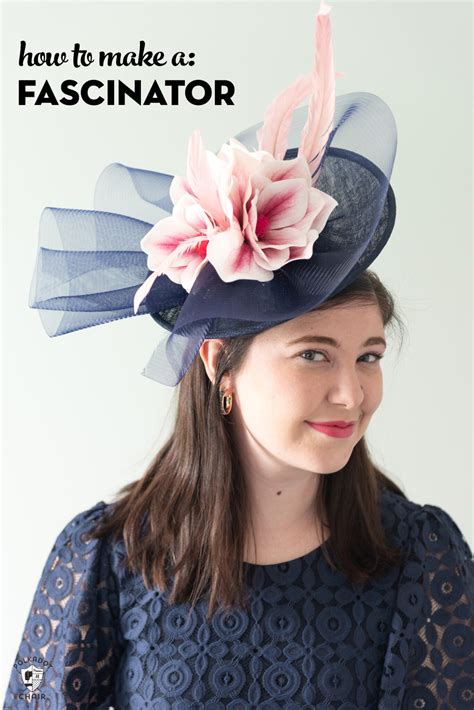 how to use a fascinator